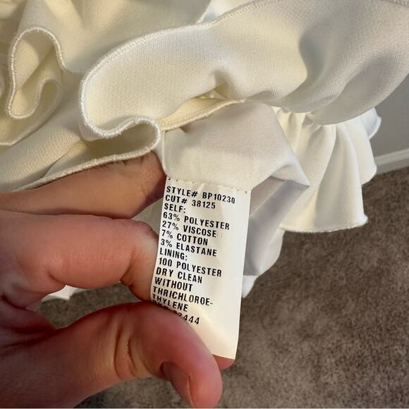 Nicole Miller Collection White Ruffled Mini Dress 8 - Picture 10 of 15